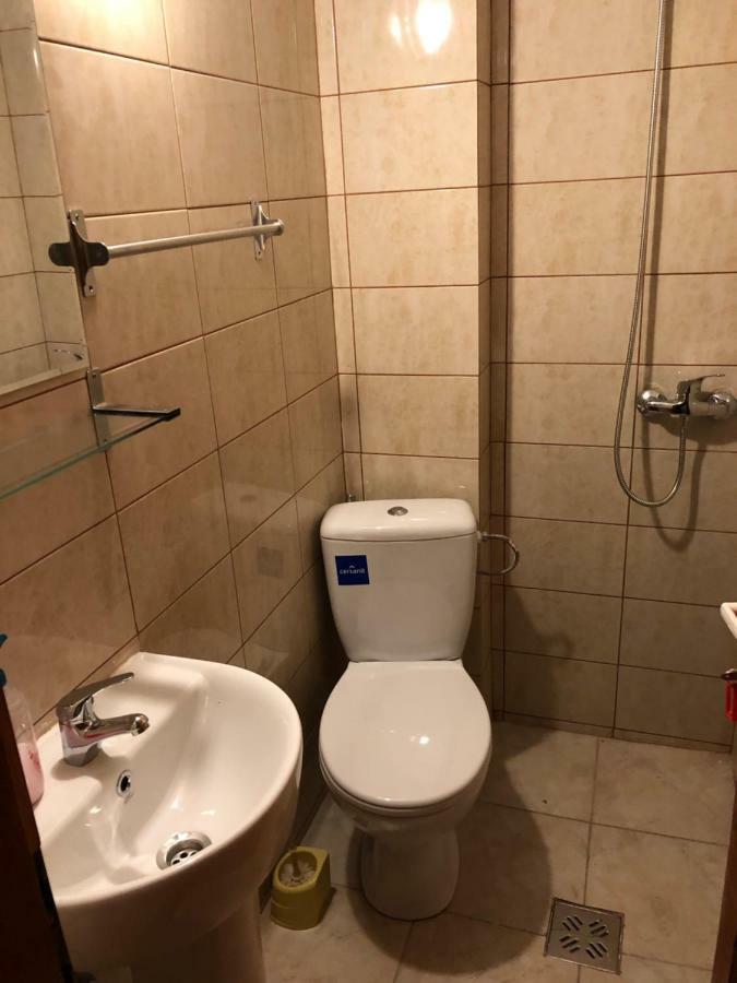Pension Amira Костинешти Экстерьер фото